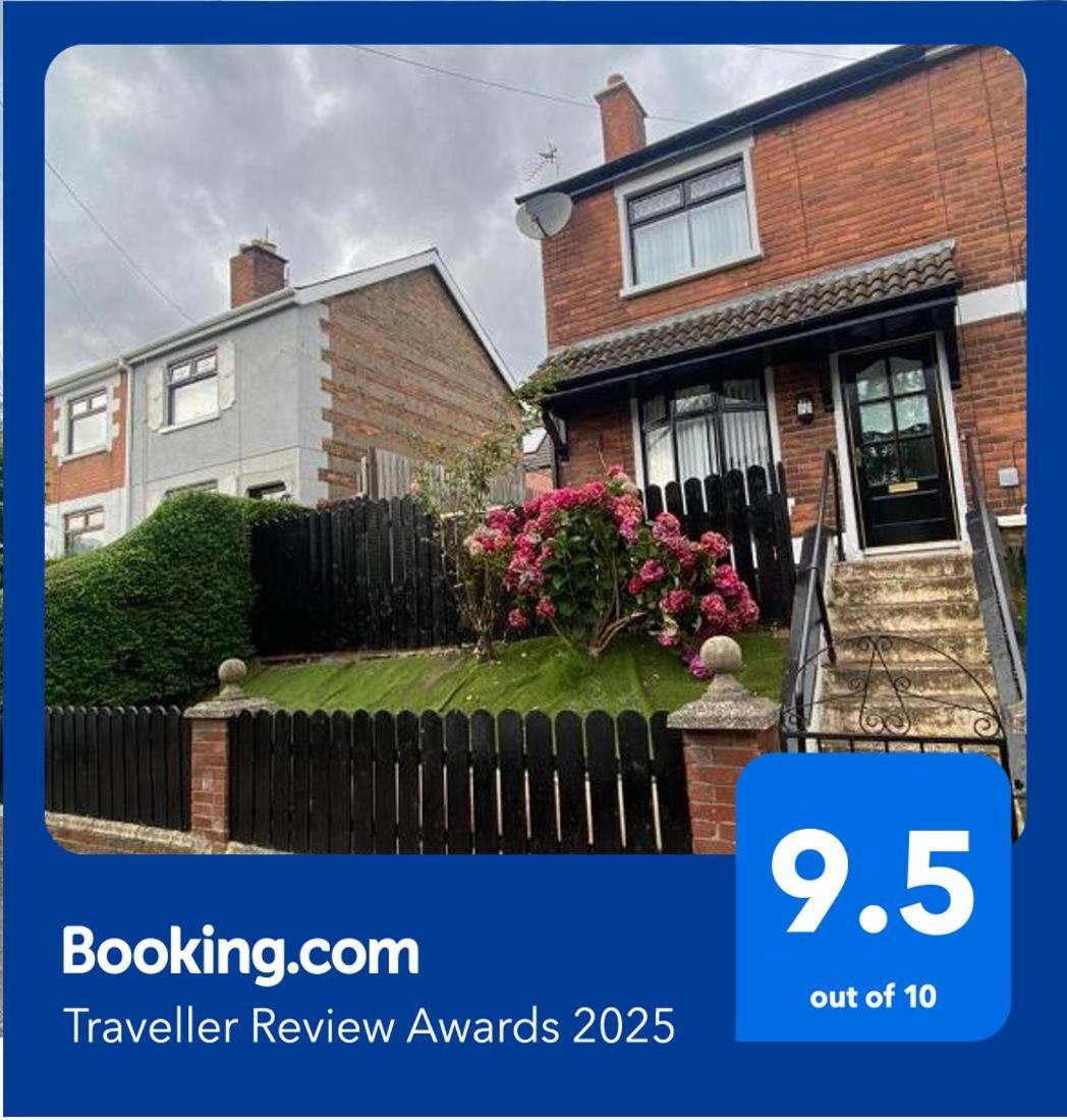 Mairead - Cosy Property In Gaeltacht Quarter Belfast Exterior foto